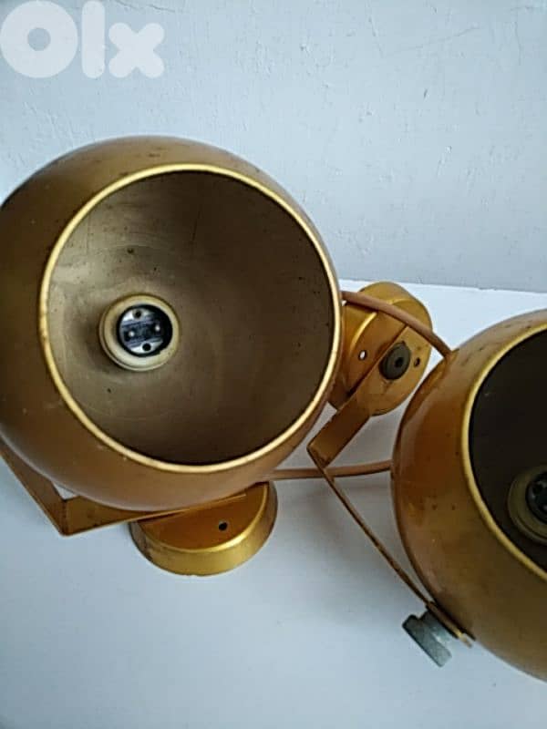 4 vintage spots - Not Negotiable 3