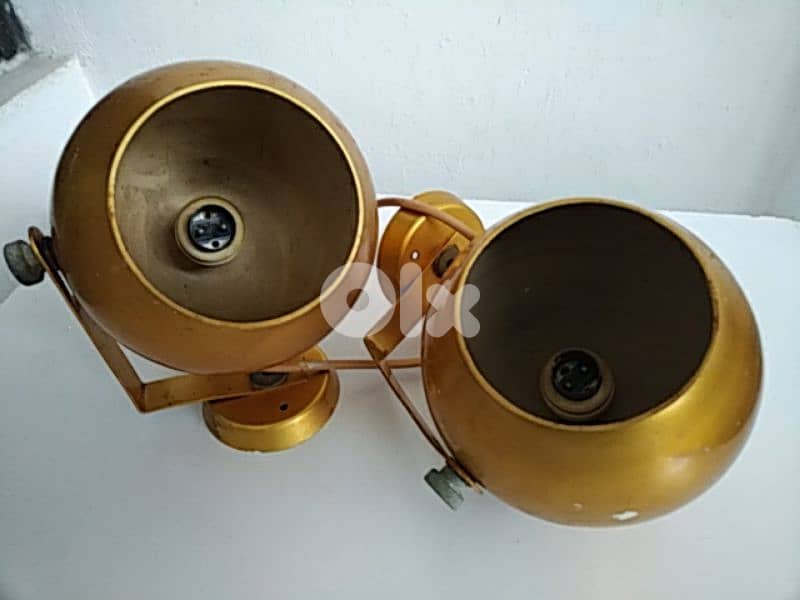 4 vintage spots - Not Negotiable 4