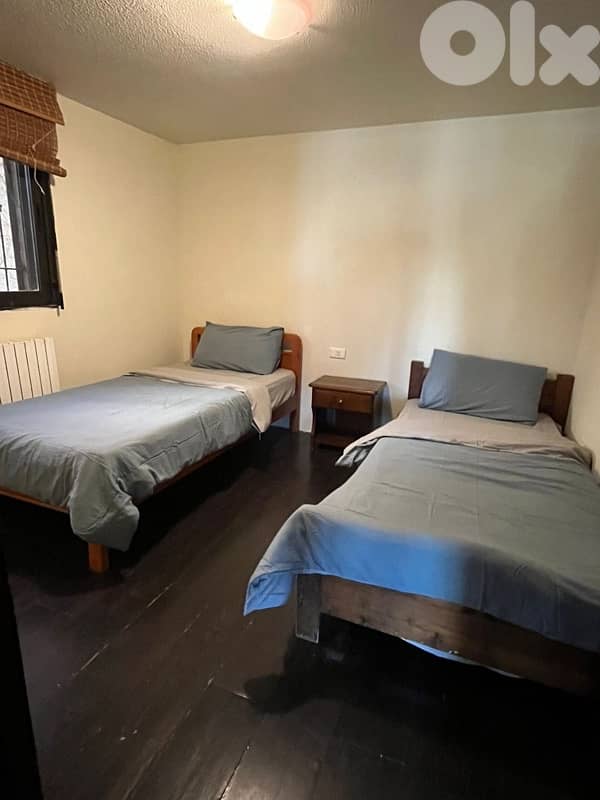 Faqra 120sqm Duplex Chalet + 120spm Garden | 3BR, Chimney, Scenic View 9