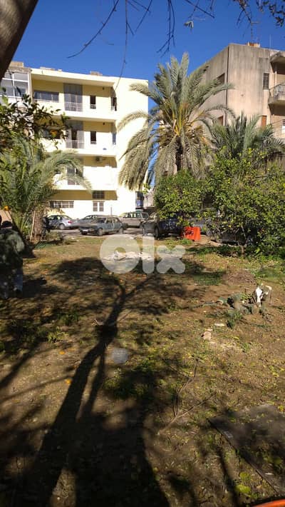 شقة واسعة للايجار الطريق الرئيسي الشويفات مساحة 220 متر مربع