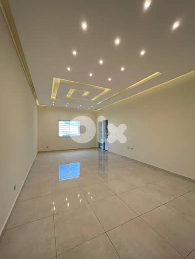 شقة مميزة مع تراس للبيع كفرجوز-Apartment with Terrace for Sale Kfarjoz
