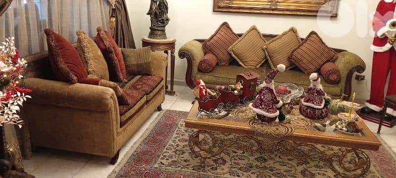 صالون ٤ قطع سعر لقطق ٢٠٠$ كتير نضيف و مريح 4