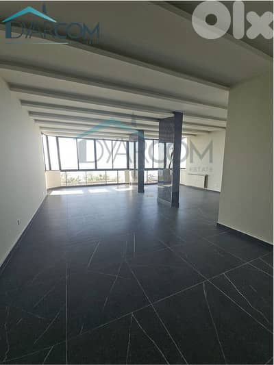 DY3082 - Zouk Mikael Spacious Duplex for Sale!