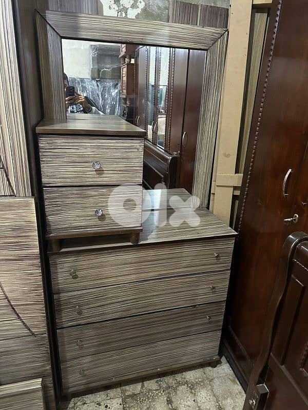 اوضة نوم تختين مفرد ونص 120 سم مع فرشات اتنين شبه جديدة 5