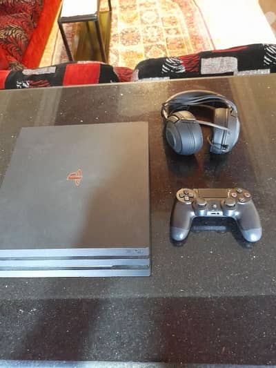 PS4 PRO 1TB