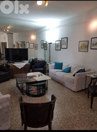 شقة للبيع في الاشرفية Decorated apartment for sale in Achrafieh