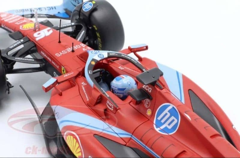 C. Leclerc  Ferrari SF,-24 (GP Miami 2024) diecast car model 1;18 6