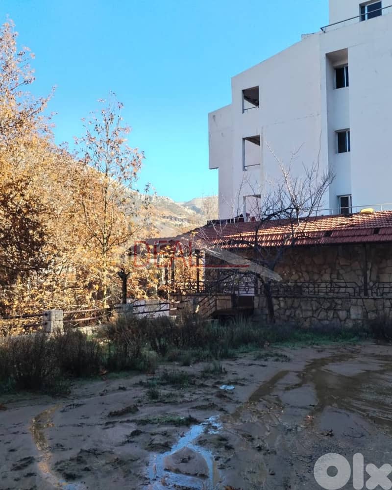 Hotel for sale in Mazraa Kfardebian فندق للبيع في مزرعة كفردبيان 2