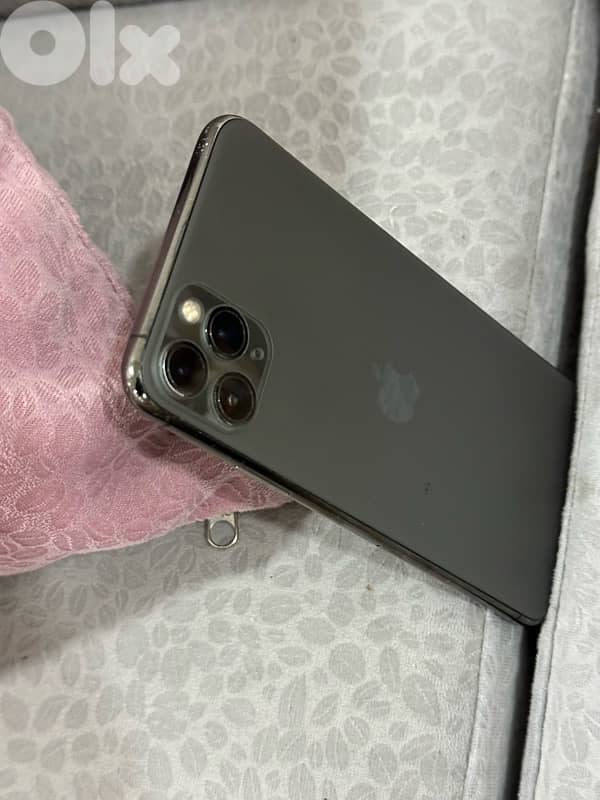 iPhone 11 pro max 64g 1
