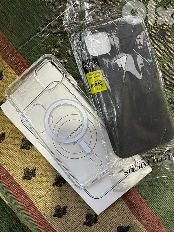 iPhone 11 pro max 64g 3