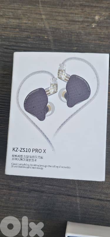KZ-ZS10 PRO X gaming earbuds 1