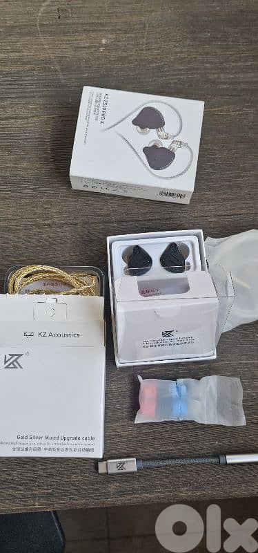 KZ-ZS10 PRO X gaming earbuds 2