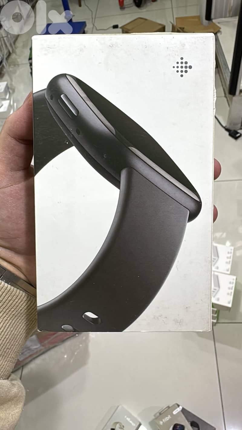 Fitbit sense 2 Graphite Stainless Steel case & carbon 1