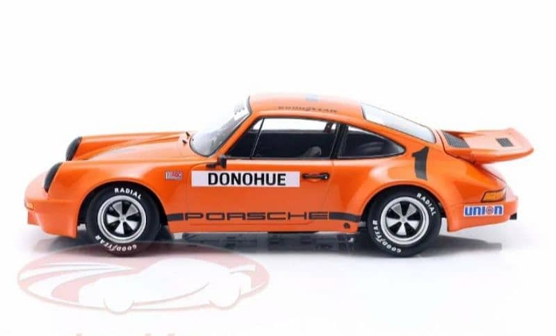 Porsche Carrera 3.0 RSR (IROC 1974) diecast car model 1;18 6