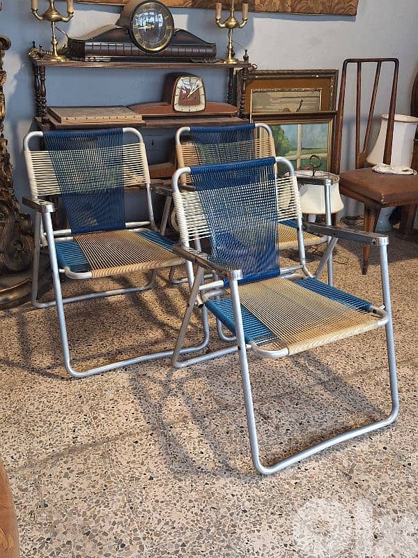 vintage foldable chrome chairs 3