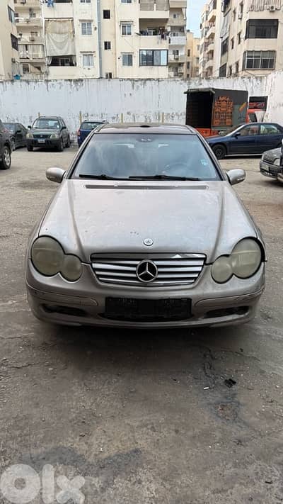 Mercedes-Benz C-Class 2003