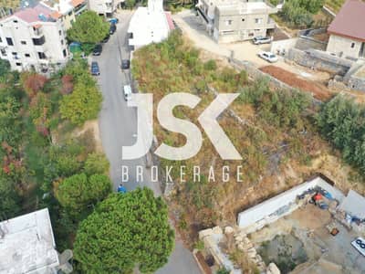 L19968 - A 1048 SQM Land For Sale in Prime location in Faraya