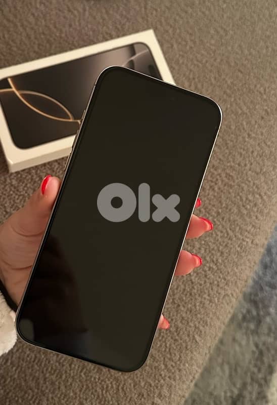 iphone 16 Pro Max 256GB - Like New 2