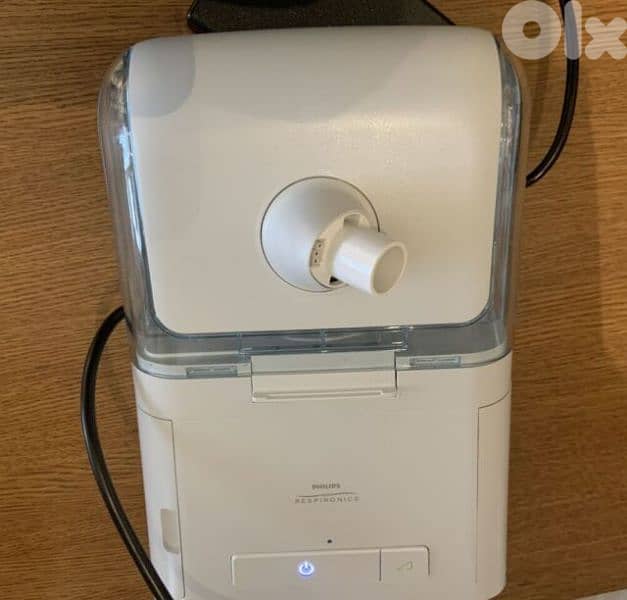 Philips Respironics Auto CPAP with humidifer and head heater 4