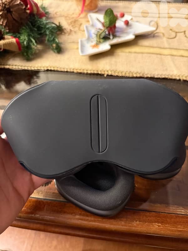 Airpods Max Barely Used 1