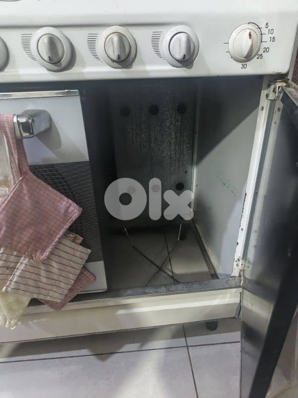 برج حمود قرب الملعب البلدي 4