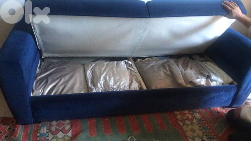 غرفة قعدة من عند استقبال 4