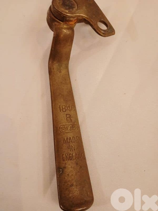 مسكات شبابيك إنجليزية قديمة نحاس 1