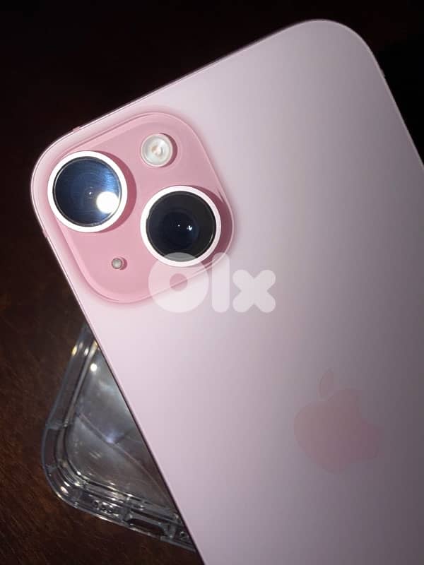 iPhone 15 | 256 gb | with original Apple charger 2