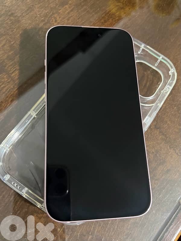 iPhone 15 | 256 gb | with original Apple charger 3