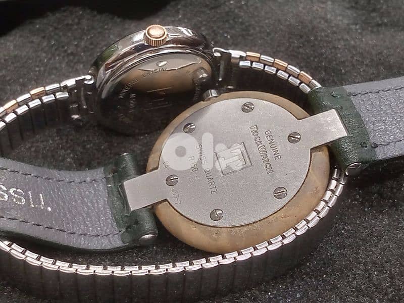 2 Tissot vintage watches in excellent condition for 100$ 3