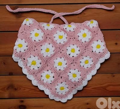 handmade crochet flower bandana