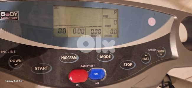 New treadmill body sculpture b 120$