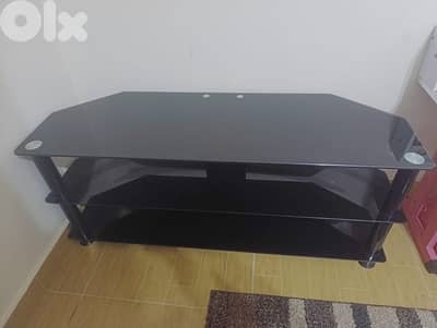 طاولة تلفزيون قياس40*120