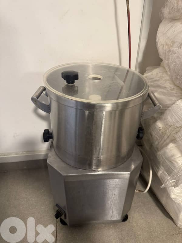 عدة مطعم كاملة للبيع 5