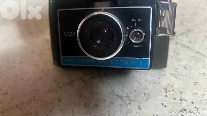 collectible polaroid camera 1