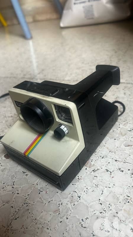collectible polaroid camera 2