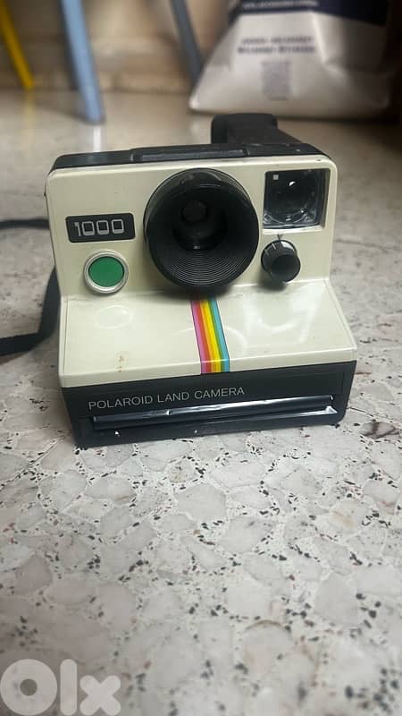 collectible polaroid camera 3