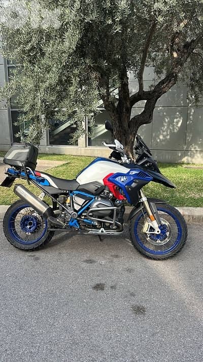 BMW R 1200 GS RALLYE - 2017 - $12500