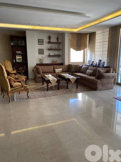 شقة فخمة للبيع في الليرزة Furnished apartment for sale in Yarzeh