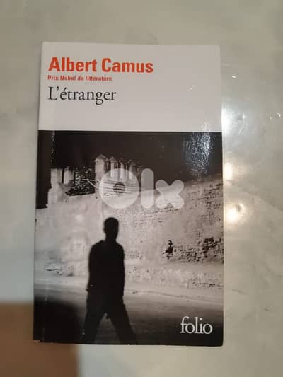 Pocket book Albert Camus "L etranger"