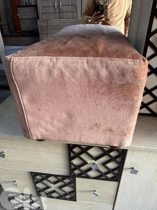 صوفا كبيرة عدد اتنين بفتحوا صندوق مع بف اتنين كتير نظاف خشب شوح 5