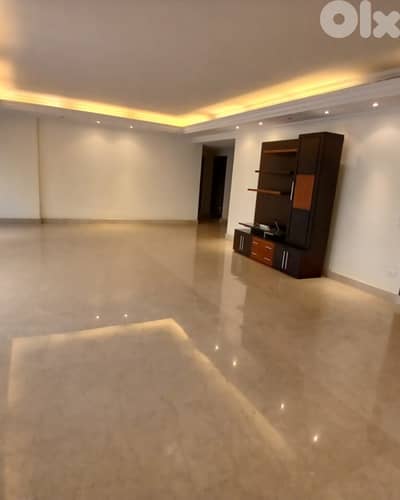 ZE25-4611 Apartment for Sale – Unesco, Beirut