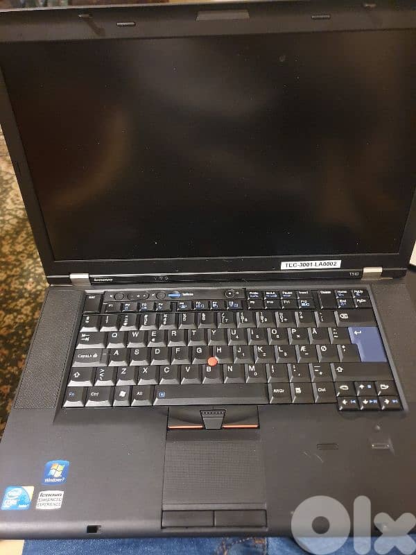 6 laptops different brands and 3 ipads 2