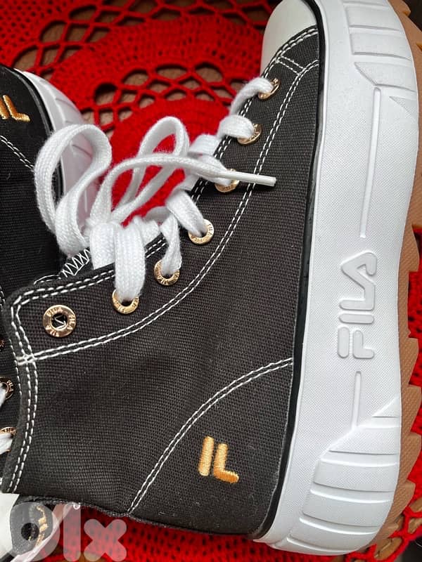 FILA ORIGINAL NEW IN TAG 5