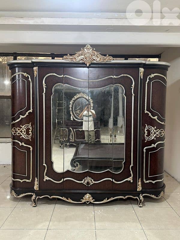 غرفة نوم ملوكية للاستفسار 71106164 4