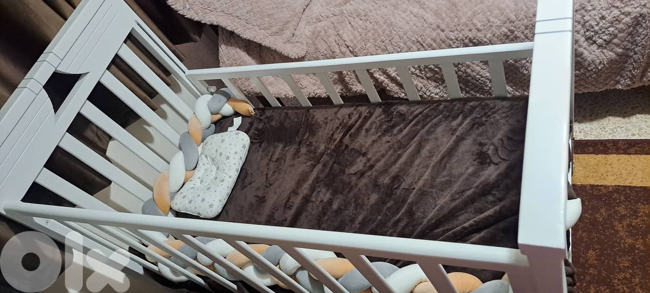 Bed with mattress 50$ 1