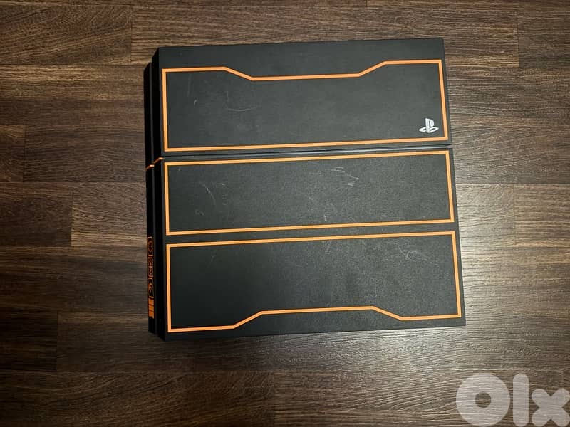 Playstation 4 Black Ops 3 Edition 2
