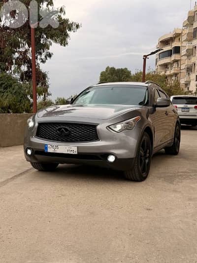 Infiniti Fx series 2012
