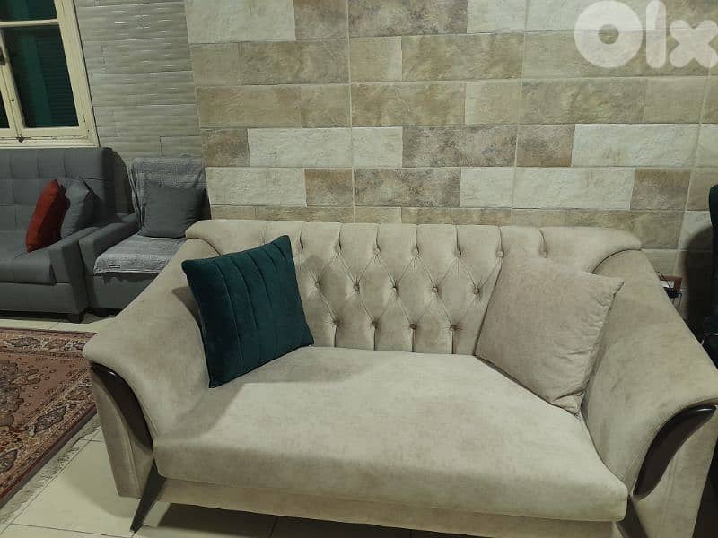 صالون للبيع 1