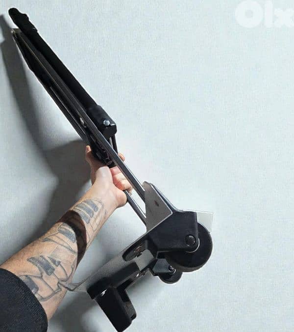 Keyboard Transport Trolley  كراجة للأورغ 2